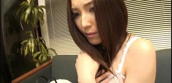  Nozomi Mashiro pumped hard with toys during raw oral